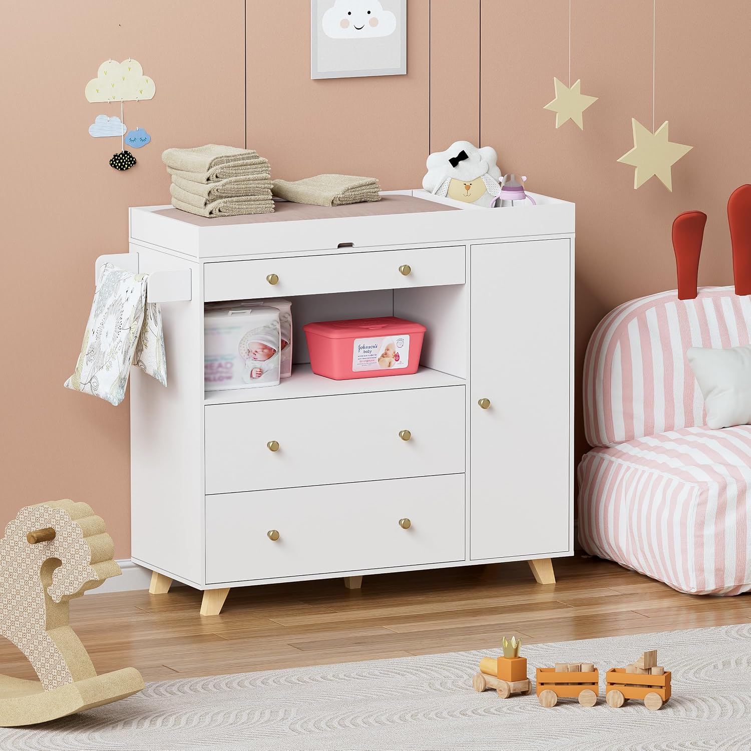 Baby Changing Table, Modern Di - огляд і ціна Baby Nursery Shelves