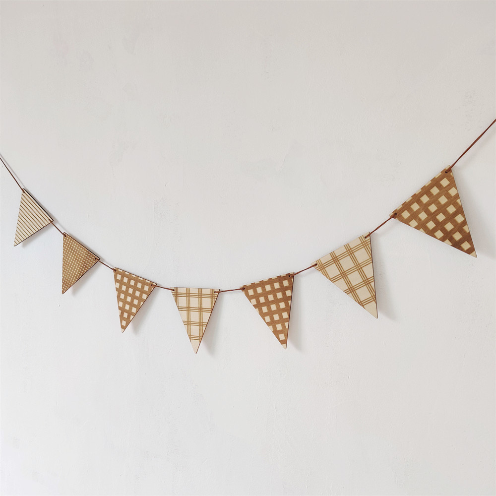 Nordic Wooden Triangle Flag Wa - огляд і ціна Baby Nursery Garland